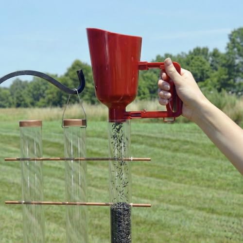 Bird Seed Scoop, Quick Release Plastic Scoop for Ease in Filling Bird Feeders, Holds 4 Cups of Seed