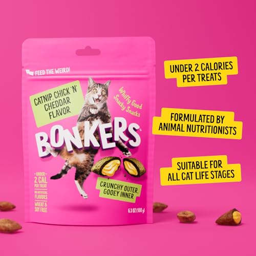 Bonkers Bites Paw Lickin Grain-Free Chicken Crunchy Cat Treats, 30 oz tub