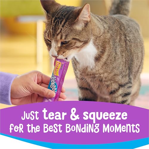 Purina Friskies Lil’ Lickables with Chicken Lickable Cat Treats - 16 oz (Pack of 32)