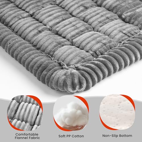 HiPetpy Backseat Dog Bed Mat for Car, Non-Slip Dog Bed for Car Back Seat, Soft & Cozy Dogs Blanket, Washable Travel Pet Mat Seat Protector for Cars