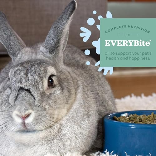 Oxbow Garden Select Rabbit Food, Adult Rabbit, Made with Oxbow Timothy Hay, Vitamin & Mineral Rich Pet Food Pellets, Bunny Supplies, Made in USA