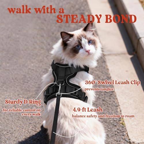 rabbitgoo Cat Harness and Leash for Walking, Escape Proof Soft Adjustable Vest Harnesses for Cats, Easy Control Breathable Reflective Strips Jacket