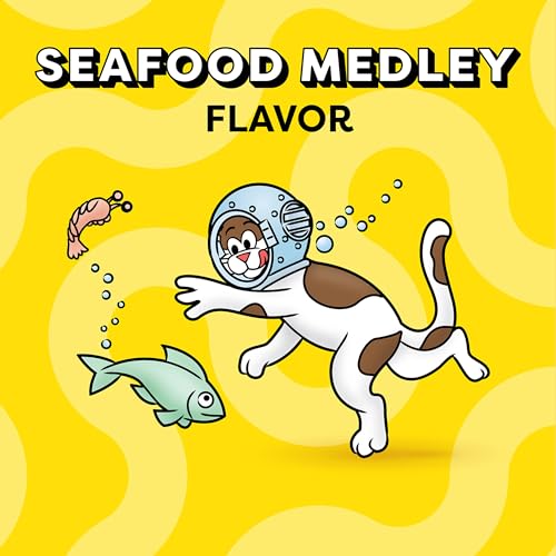 Temptations Cat Treats, Classic Crunchy and Soft Cat Treats, Seafood Medley Flavor, 30 oz. Tub